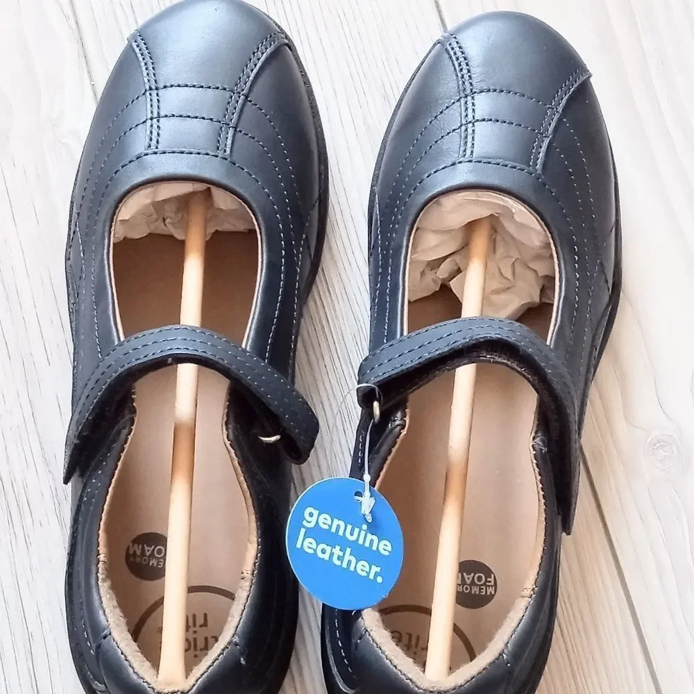 (S-4421) Stride Rite Claire Kid's Leather Classic Mary Jane Sz 4.5